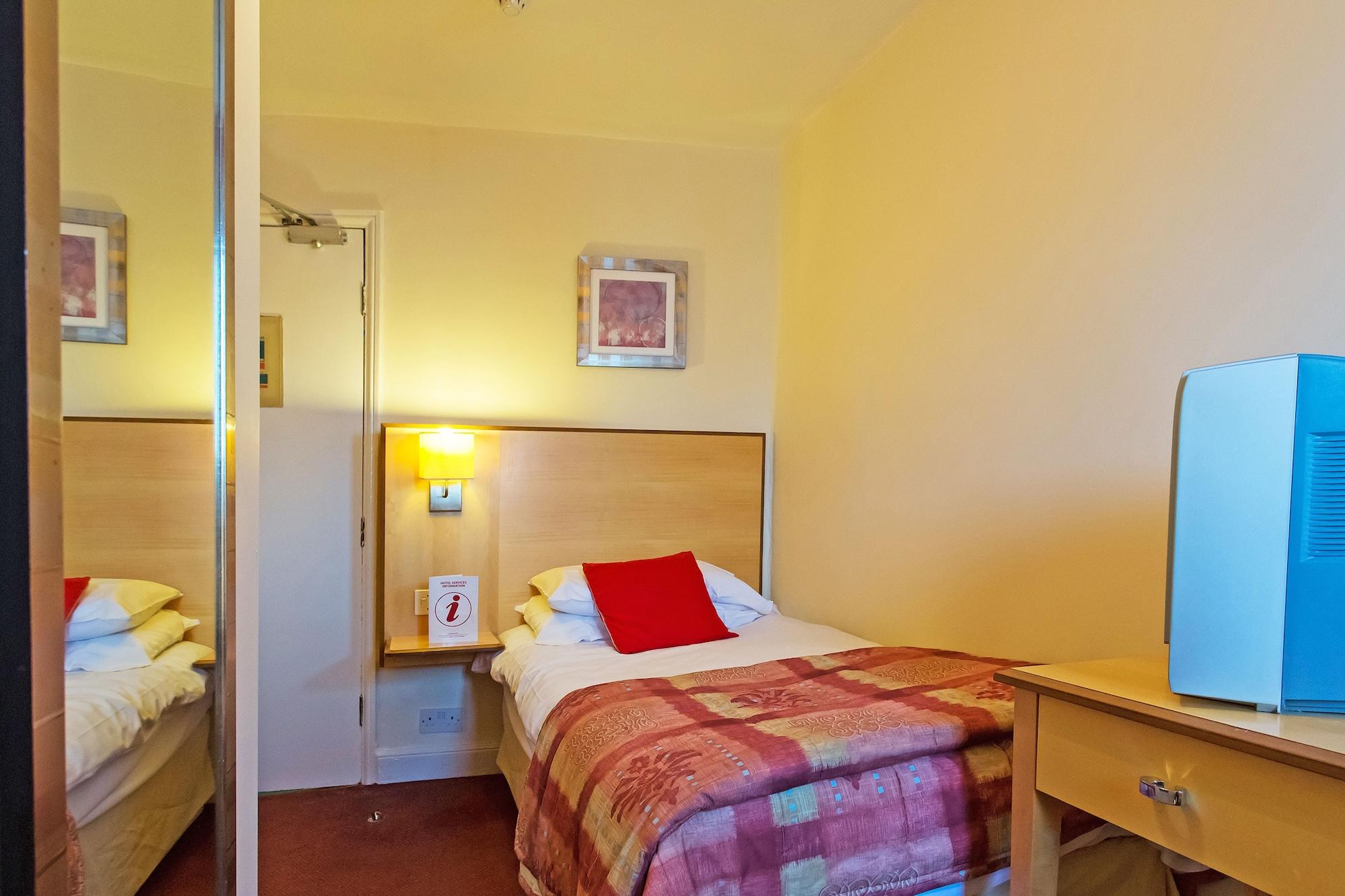Clifton Hotel Скарборо Экстерьер фото