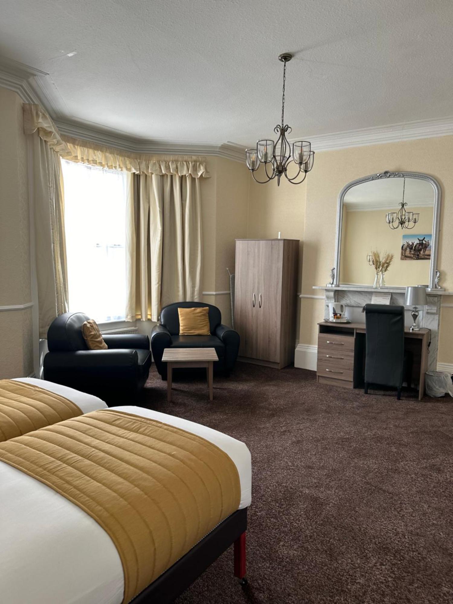 Clifton Hotel Скарборо Экстерьер фото
