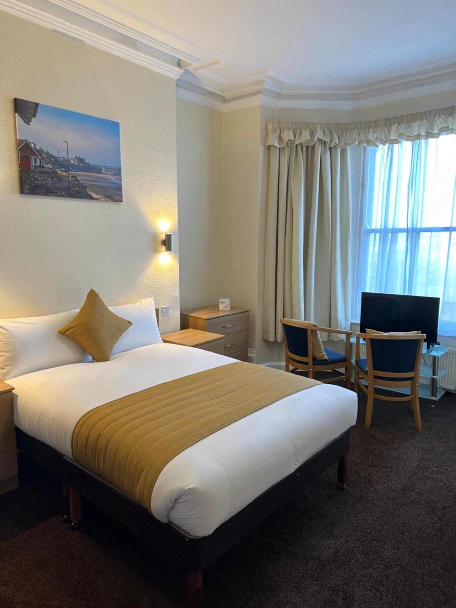 Clifton Hotel Скарборо Экстерьер фото