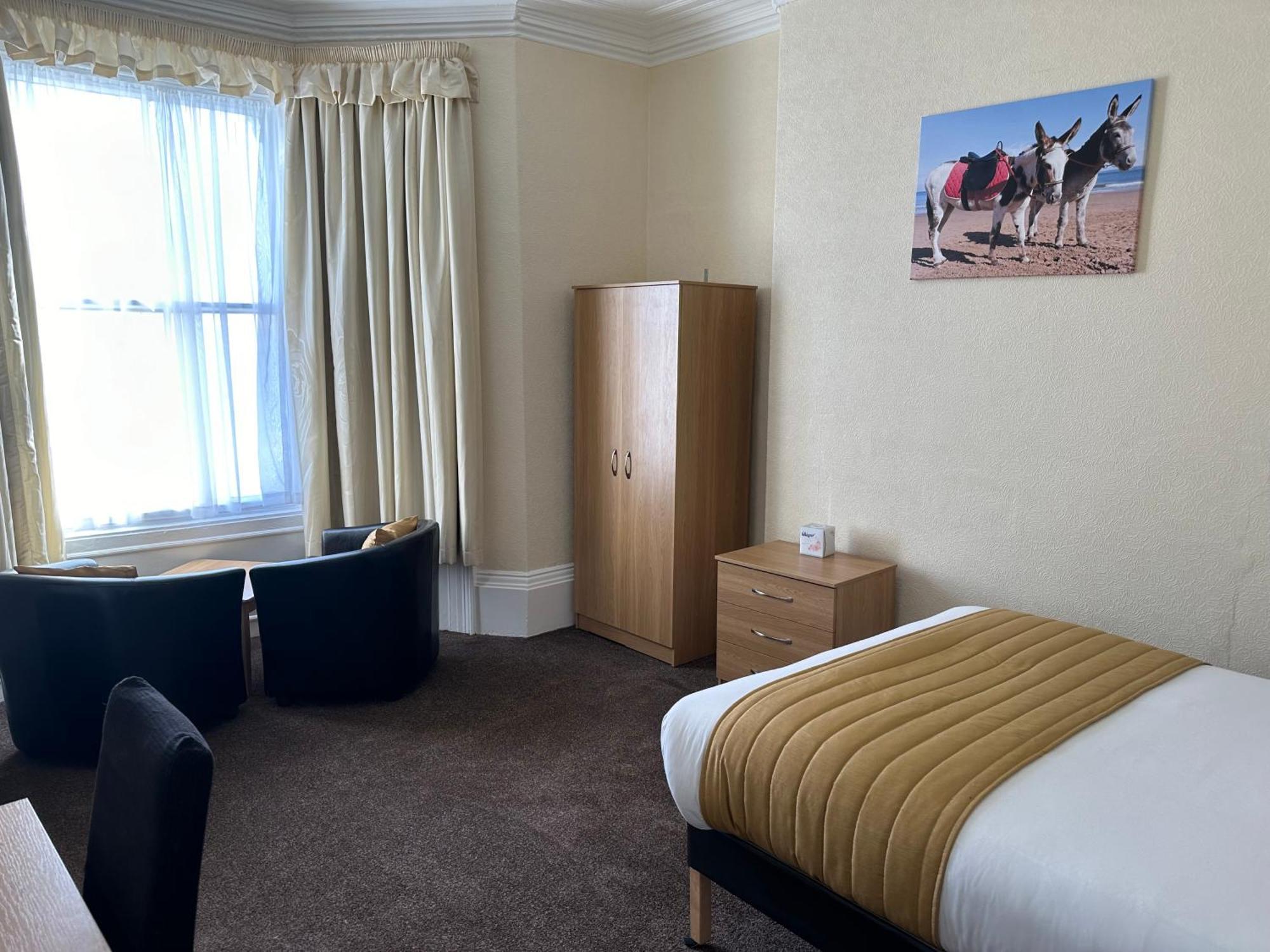 Clifton Hotel Скарборо Экстерьер фото