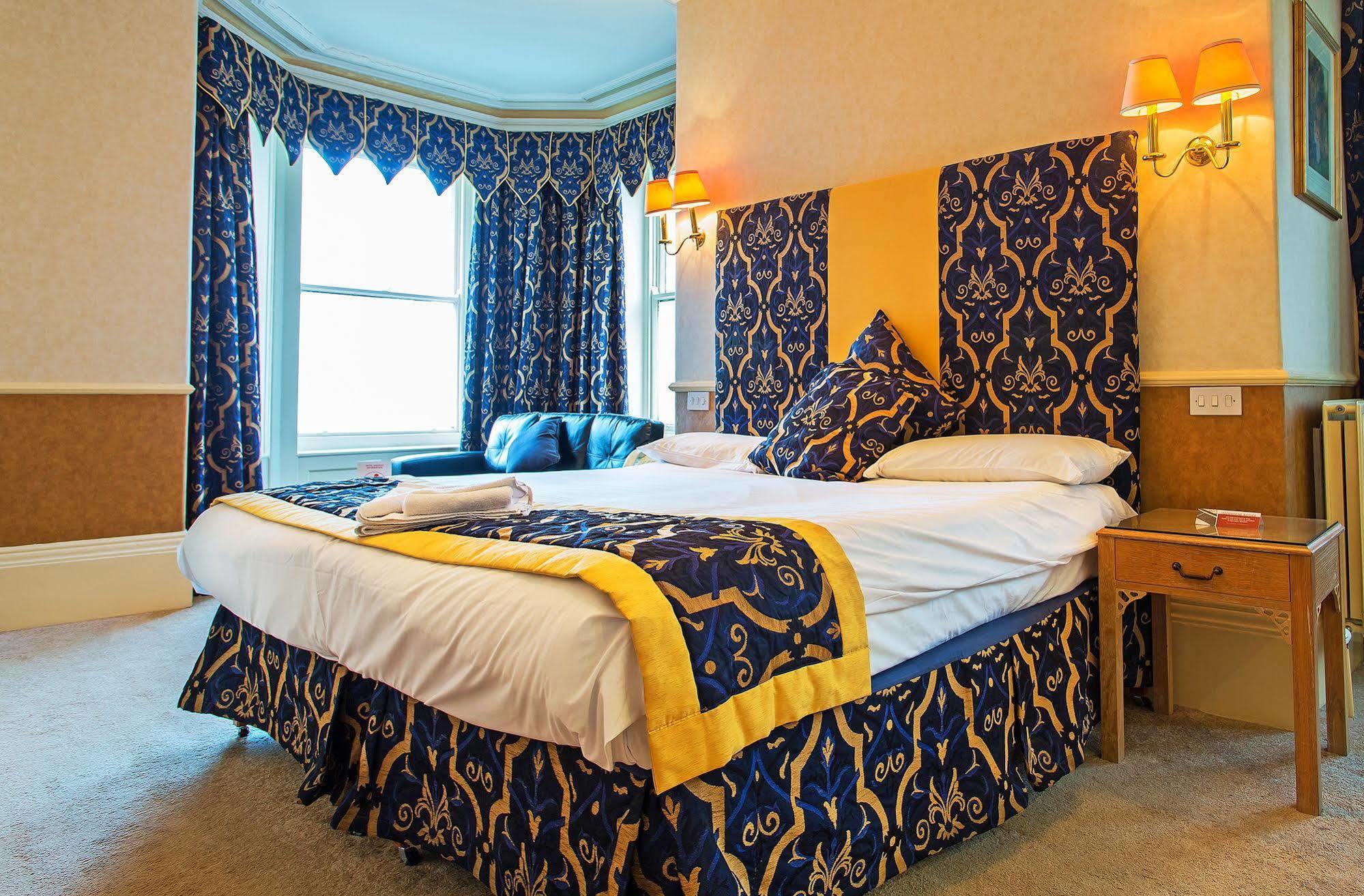 Clifton Hotel Скарборо Экстерьер фото