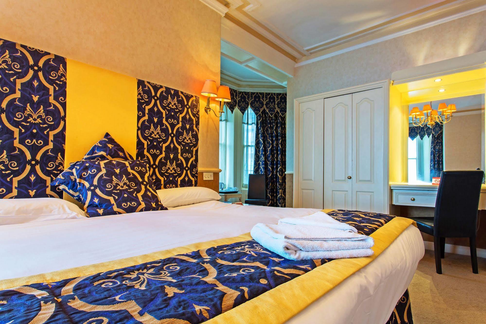 Clifton Hotel Скарборо Экстерьер фото